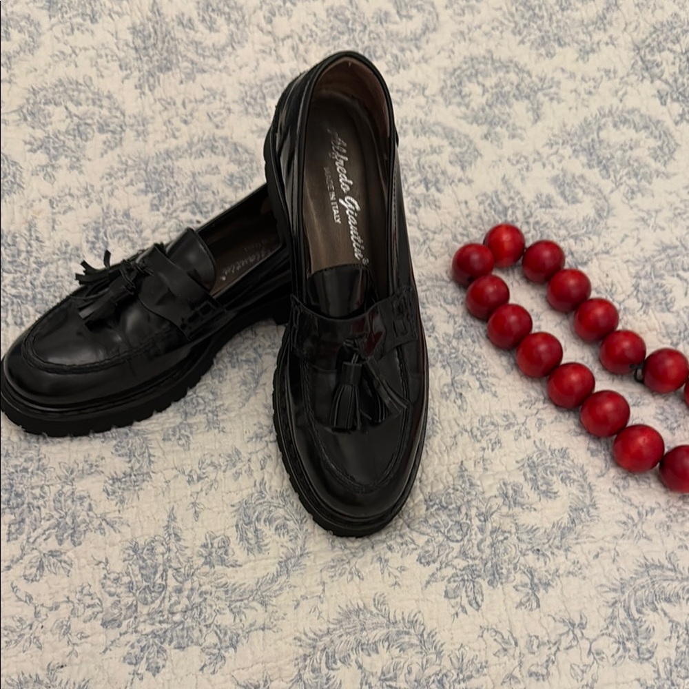 Black Leather Flats with Chunky Sole made in Italy